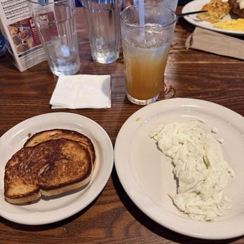 Cracker Barrel Old Country Store - Menu - American Near Me - Altamonte Springs, Florida