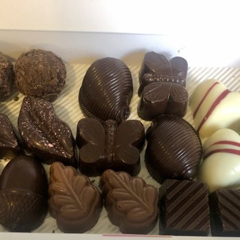 La Bonbonniere - Chocolatiers & Shops Near Me - Augusta, Georgia La Bonbonniere - Chocolatiers & Shops Near Me - Augusta, Georgia