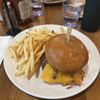 Poached Kitchen - Smashburger with fries - Coffee & Tea Near Me - Anaheim, California Poached Kitchen - Smashburger with fries - Coffee & Tea Near Me - Anaheim, California