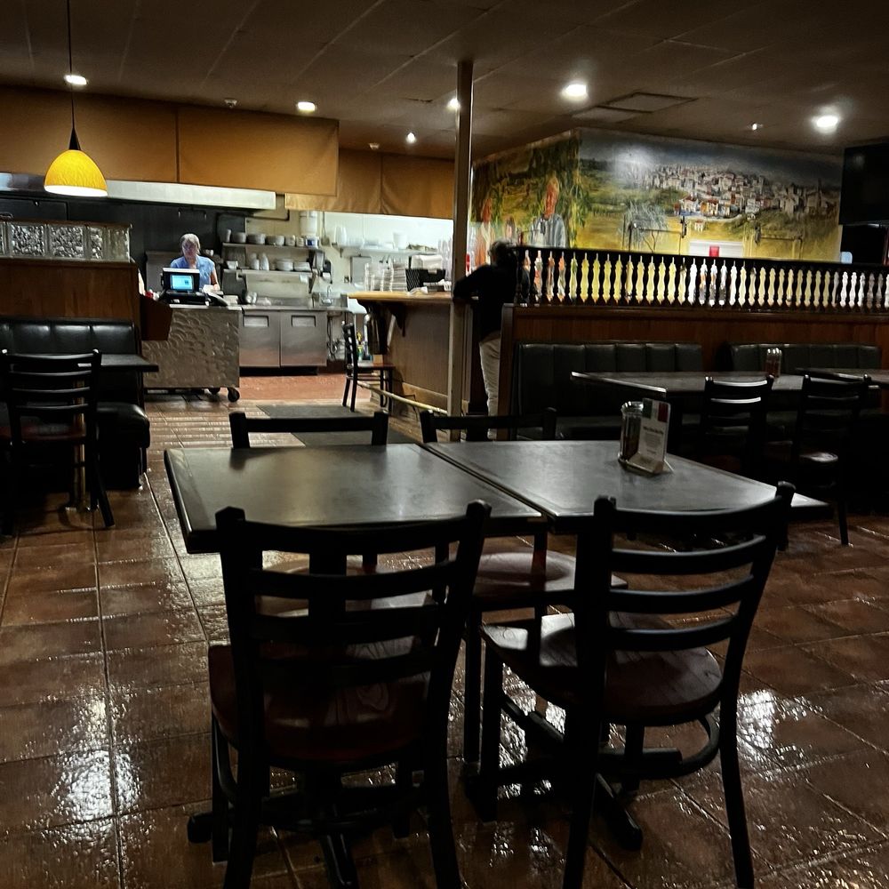 Roma II Pizzeria - Pizza Near Me - Sacramento, California Roma II Pizzeria - Pizza Near Me - Sacramento, California