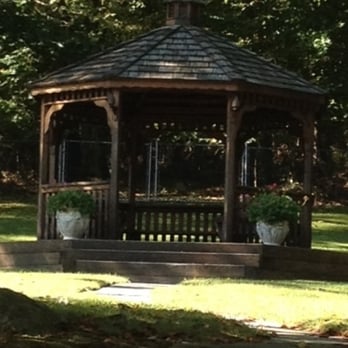 Tuxedo Motel - Gazebo - Hotels Near Me - Southfields, New York Tuxedo Motel - Gazebo - Hotels Near Me - Southfields, New York