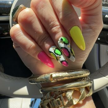 NAILBAY Melrose - Hot pink, lime, and lemon -- my kind of summer palette - Nail Salons Near Me - Los Angeles, California NAILBAY Melrose - Hot pink, lime, and lemon -- my kind of summer palette - Nail Salons Near Me - Los Angeles, California