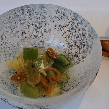 L'Abysse - Granité piqué au wasabi, kiwi confit à la chaux. 2022 10 07. M2. - Sushi Bars Near Me - Paris, 75 L'Abysse - Granité piqué au wasabi, kiwi confit à la chaux. 2022 10 07. M2. - Sushi Bars Near Me - Paris, 75
