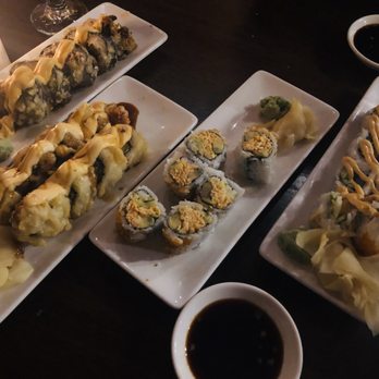 Umi Sake House - Sushi Bars Near Me - Seattle, Washington