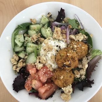 Bliss Kitchen - Falafel salad - Vegan Near Me - Waterdown, Ontario