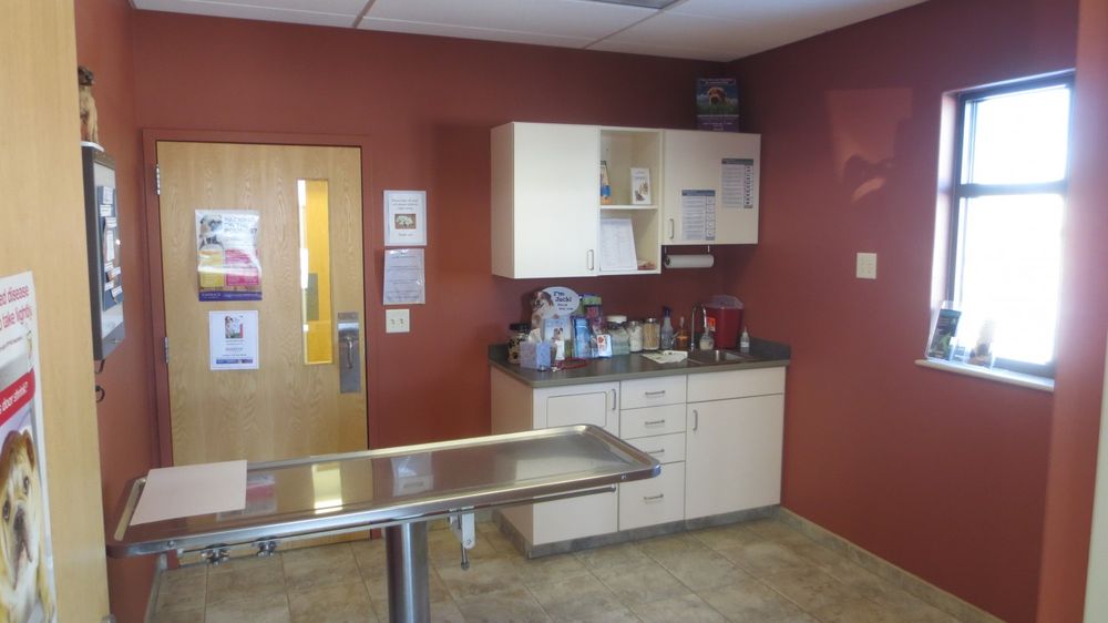 MARSHFIELD VETERINARY SERVICE 112244 Mann St, Marshfield, Wisconsin Veterinarians Phone