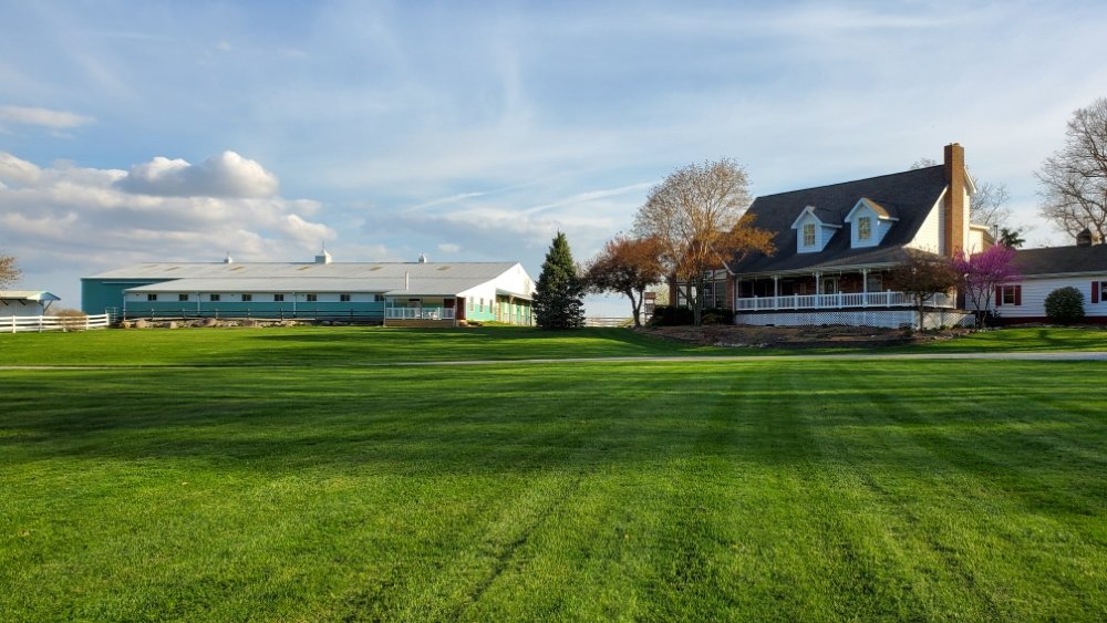 Windmill Lake Farm - equestrian in Rochester, IN