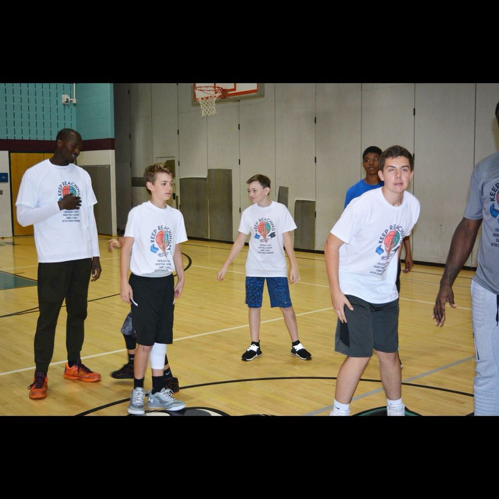 YOU REACH I TEACH BASKETBALL ACADEMY Updated July 2024 16 Photos