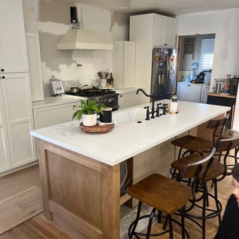 1. Simplified Countertops & Flooring