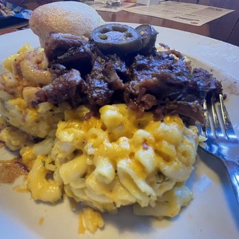 Famous Dave's Bar-B-Que - Dave's BBQ Mac & Cheese - Barbeque Near Me - Reno, Nevada