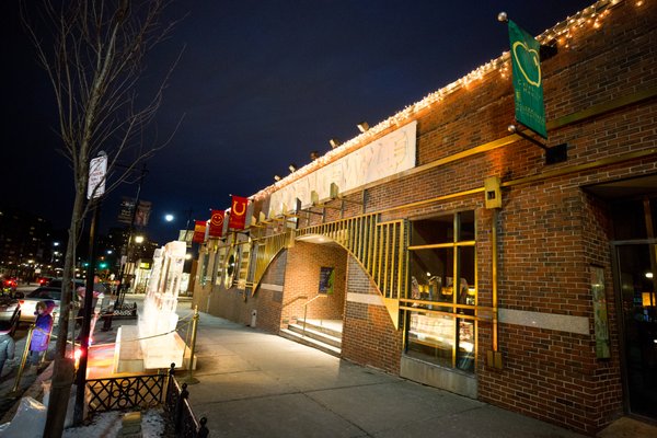 Golden Temple & The E Room Bar by null