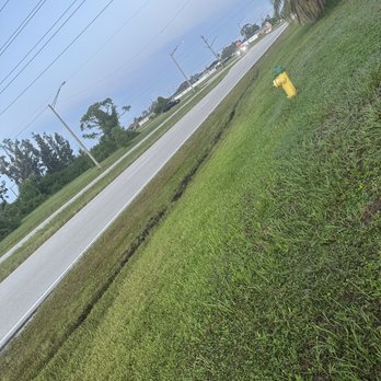 Buddin Services - Trailer tracks in yard - Waterproofing Near Me - Port St. Lucie, Florida Buddin Services - Trailer tracks in yard - Waterproofing Near Me - Port St. Lucie, Florida