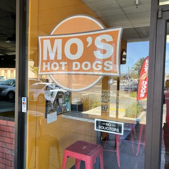 MO's Hot Dogs - Hot Dogs Near Me - Napa, California