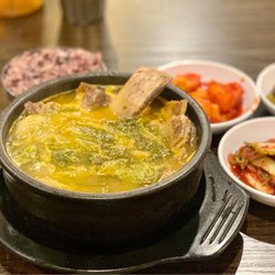 Doma Seolleongtang - 8. - Oo Guh Ji Galbi Tang