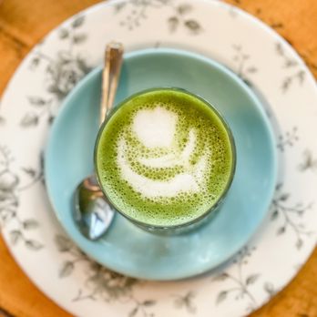 Little Hen - Matcha Latte - Breakfast & Brunch Near Me - Miami, Florida Little Hen - Matcha Latte - Breakfast & Brunch Near Me - Miami, Florida