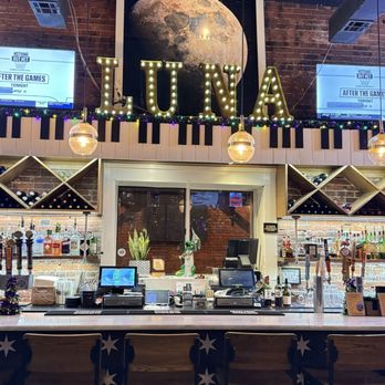 Luna Bar & Grill - Bars Near Me - Lake Charles, Louisiana Luna Bar & Grill - Bars Near Me - Lake Charles, Louisiana