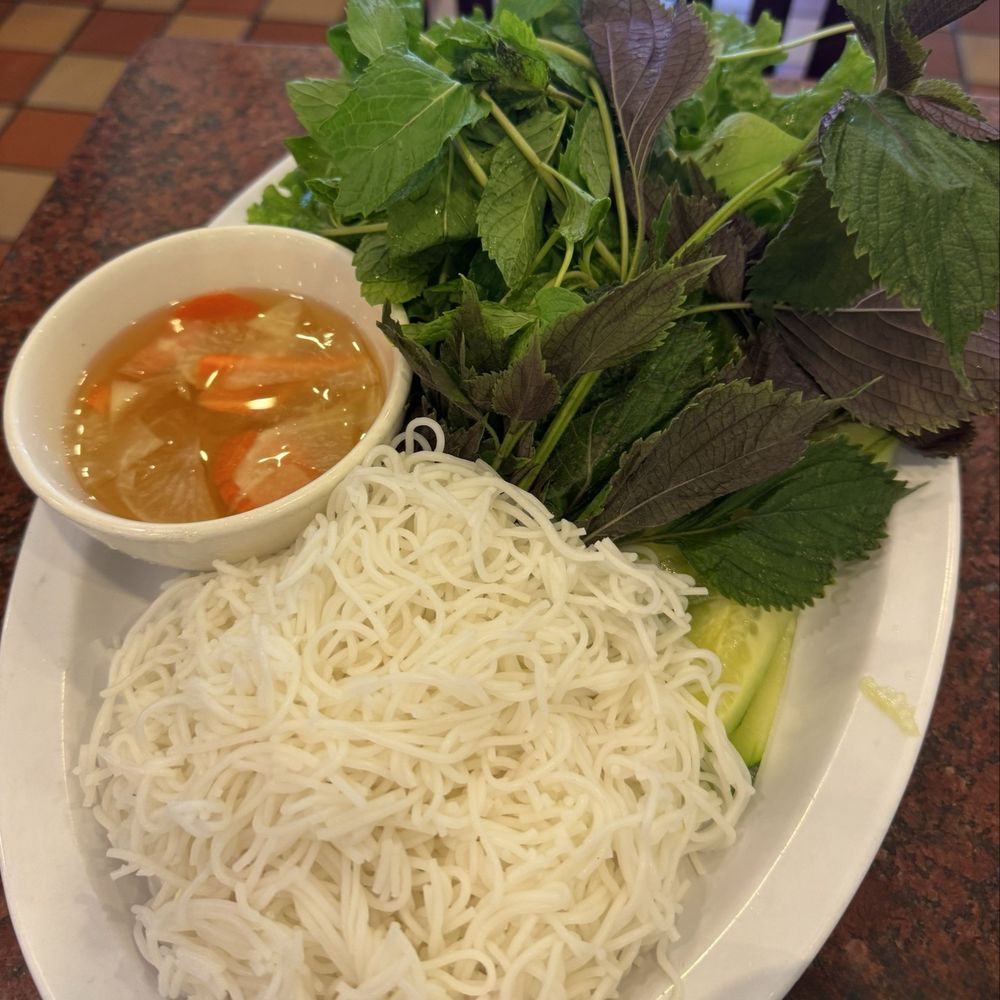 Thien Long - Sides that come with fish entree - loved it!! - Vietnamese Near Me - San Jose, California Thien Long - Sides that come with fish entree - loved it!! - Vietnamese Near Me - San Jose, California