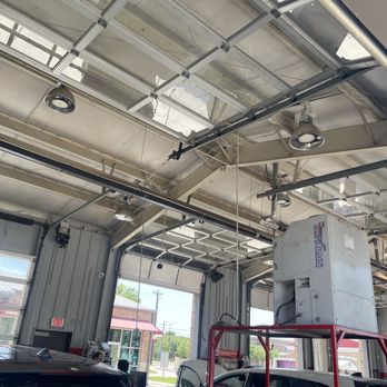 Grease Monkey - There is no reason for then to mess with me battery - Oil Change Stations Near Me - Frisco, Texas Grease Monkey - There is no reason for then to mess with me battery - Oil Change Stations Near Me - Frisco, Texas