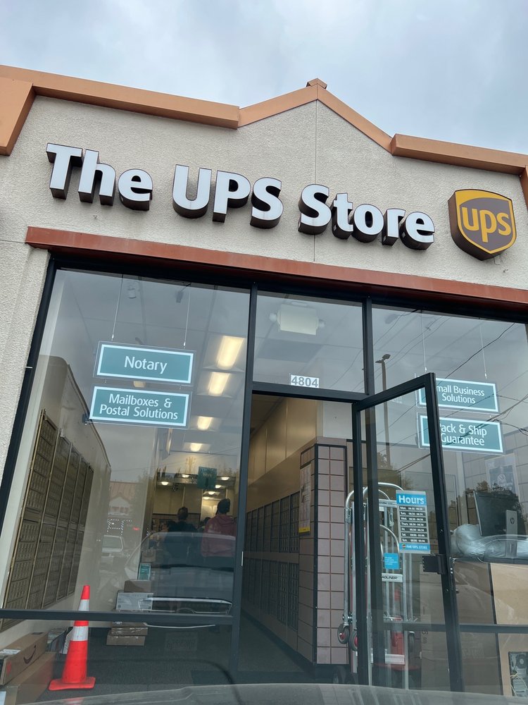 THE UPS STORE 36 Photos & 93 Reviews 4804 Laurel Canyon Blvd