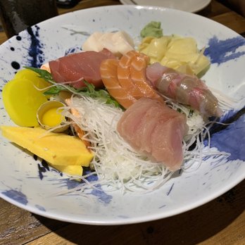 Kawa Japanese Cuisine - Chirashi - Sushi Bars Near Me - Springfield, Pennsylvania Kawa Japanese Cuisine - Chirashi - Sushi Bars Near Me - Springfield, Pennsylvania