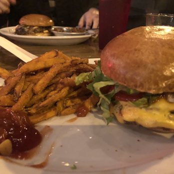 Smoke Daddy - Perfect food that hit the spot The Daddy - O Sandwich Taste of the Daddy - Barbeque Near Me - Chicago, Illinois Smoke Daddy - Perfect food that hit the spot The Daddy - O Sandwich Taste of the Daddy - Barbeque Near Me - Chicago, Illinois