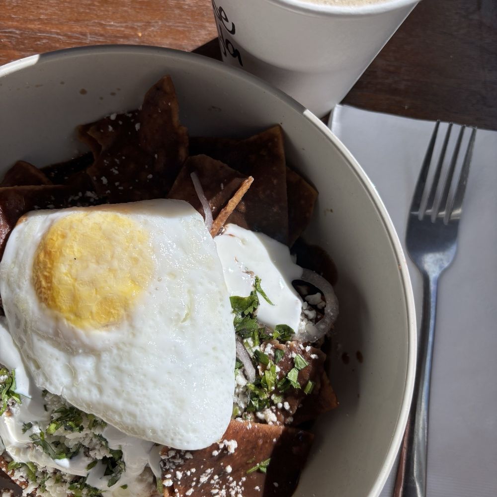 Picaresca Barra De Cafe - Chilaquiles Enfrijoladas - Coffee & Tea Near Me - Los Angeles, California Picaresca Barra De Cafe - Chilaquiles Enfrijoladas - Coffee & Tea Near Me - Los Angeles, California