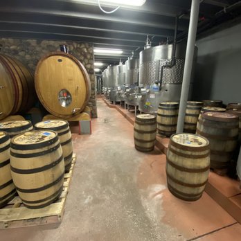 Debonné Vineyards - Wine heaven - Beer, Wine & Spirits Near Me - Madison, Ohio
