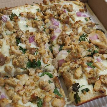 Rice n' Pie - Garlic pizza with chicken - Pizza Near Me - Berkeley Lake, Georgia