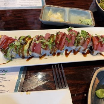 Sake Bon - Sushi Bars Near Me - Humble, Texas