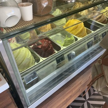 Campanella Cremerie - Front counter - Ice Cream & Frozen Yogurt Near Me - Tulum, ROO Campanella Cremerie - Front counter - Ice Cream & Frozen Yogurt Near Me - Tulum, ROO
