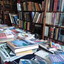 Librería Ático