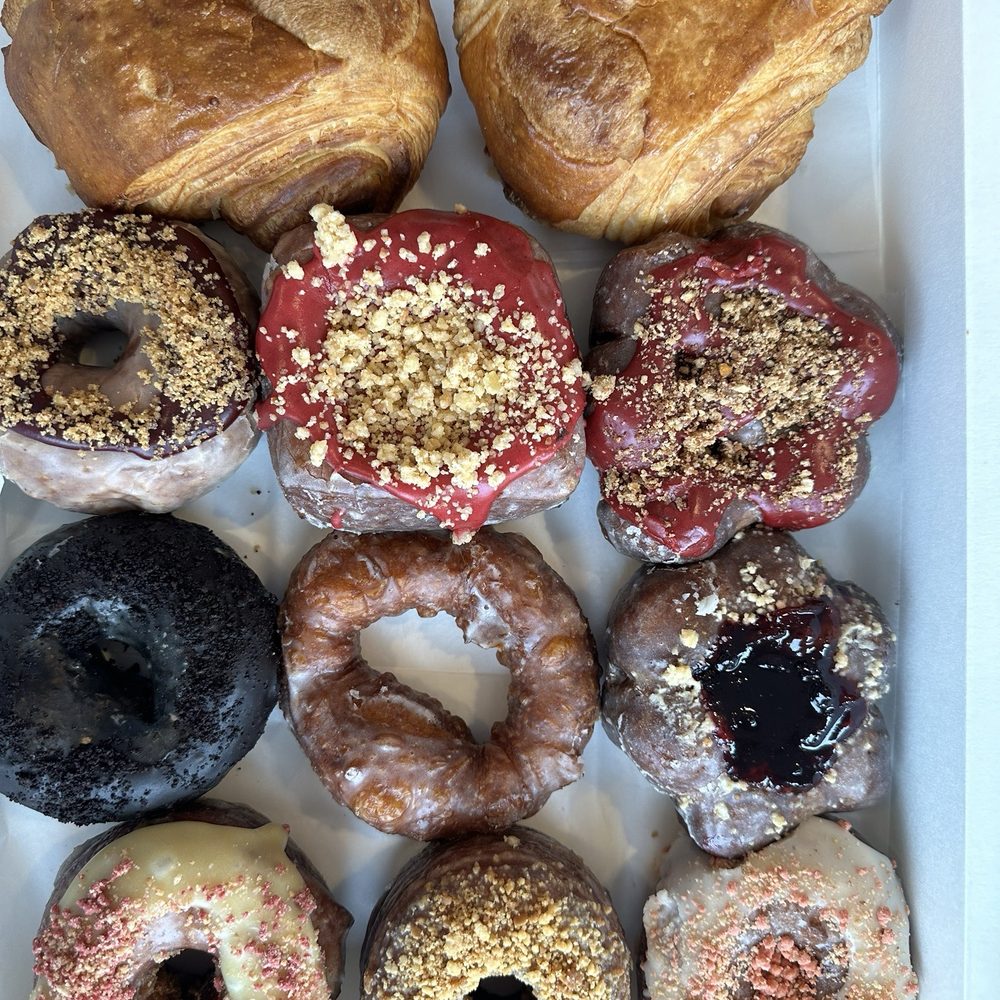 Curiosity Doughnuts - Donuts Near Me - Furlong, Pennsylvania Curiosity Doughnuts - Donuts Near Me - Furlong, Pennsylvania