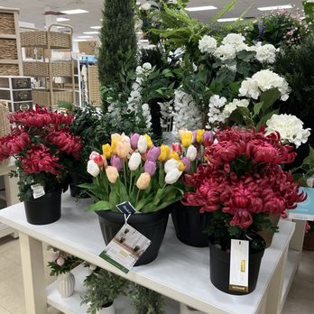 Marshalls 0298 - Department Stores Near Me - Florissant, Missouri