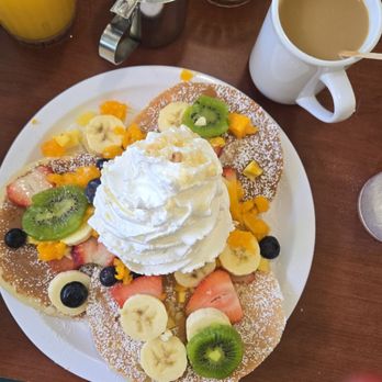 Eggs 'n Things - Rainbow pancakes (Mac nut and fruit) - Breakfast & Brunch Near Me - Honolulu, Hawaii