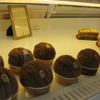 Angelina - Mont-Blanc & Mont-Blanc Framboise (Red Logo) - Patisserie/Cake Shop Near Me - Paris, 75 Angelina - Mont-Blanc & Mont-Blanc Framboise (Red Logo) - Patisserie/Cake Shop Near Me - Paris, 75