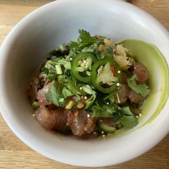 True Food Kitchen - Wild-Caught Tuna Poke Bowl, GF - Vegetarian Near Me - Pasadena, California