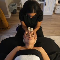 Praying Hands Massage and Bodywork - Prayer massage