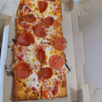 sneakybird - 2.5/5 pepperoni Flatbread. Not for me. - Chicken Wings Near Me - Scottsdale, Arizona sneakybird - 2.5/5 pepperoni Flatbread. Not for me. - Chicken Wings Near Me - Scottsdale, Arizona