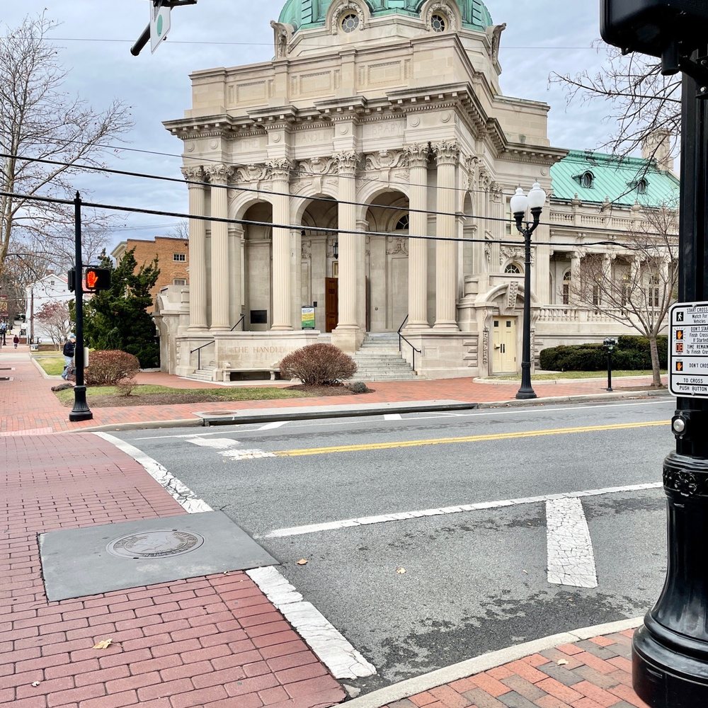 Handley Regional Library - Libraries Near Me - Winchester, Virginia
