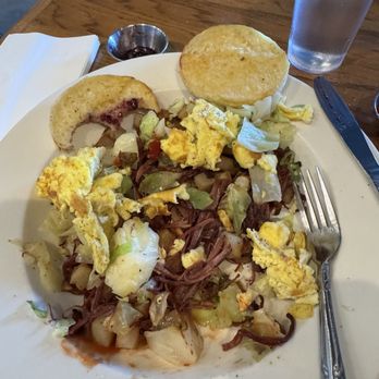 Black Sheep Cafe - Corned beef hash with eggs and a toast. - Caterers Near Me - Salem, Oregon Black Sheep Cafe - Corned beef hash with eggs and a toast. - Caterers Near Me - Salem, Oregon