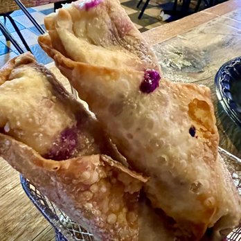Fozzie's Smokin Bar B Q - Blueberry cheesecake egg rolls - Caterers Near Me - Bemidji, Minnesota