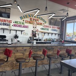 El Papi Real Street Tacos - Bar Area