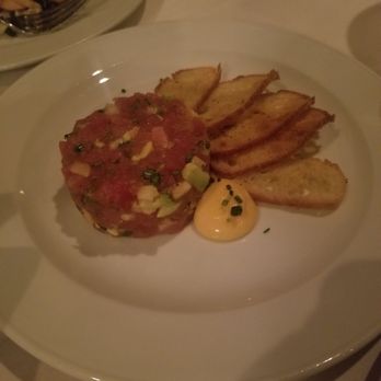 Craig's - Tuna tartare - American Near Me - West Hollywood, California