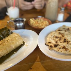 El Jicaro Salvadoran Restaurant - Nice place !