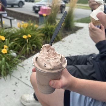 Dairy Chef - Breakup Storm and plain vanilla waffle cone. Love the outside seating area!! - Ice Cream & Frozen Yogurt Near Me - Elkhorn, Nebraska Dairy Chef - Breakup Storm and plain vanilla waffle cone. Love the outside seating area!! - Ice Cream & Frozen Yogurt Near Me - Elkhorn, Nebraska