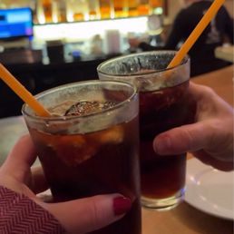 Cozy at the bar ! Cozy at the bar !
