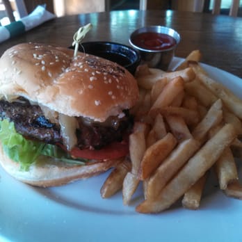 The Lennox Pub - Prime rib burger - Pubs Near Me - Vancouver, British Columbia The Lennox Pub - Prime rib burger - Pubs Near Me - Vancouver, British Columbia