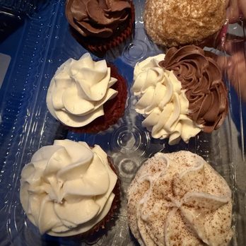 The Cupcake Collection - Vegan Baker's Choice: Vegan Red Velvet, Vegan Sweet Potato, Vegan Vanilla, Vegan Chocolate, Vegan Marble, Vegan Snickerdoodle - Bakeries Near Me - Nashville, Tennessee The Cupcake Collection - Vegan Baker's Choice: Vegan Red Velvet, Vegan Sweet Potato, Vegan Vanilla, Vegan Chocolate, Vegan Marble, Vegan Snickerdoodle - Bakeries Near Me - Nashville, Tennessee