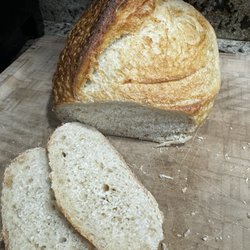 Kneaders Bakery & Cafe - Sourdough loaf