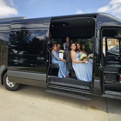 Rides On Time Transportation - Wedding Transportation